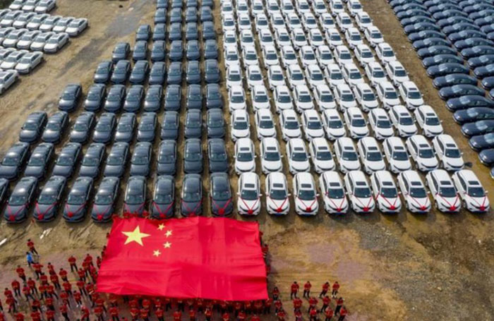 Công ty Trung Quốc “chơi lớn” mua hơn 4.000 xe ô tô tặng nhân viên